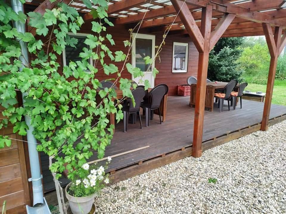V Anenskem Udoli Campingplatz Linhartice